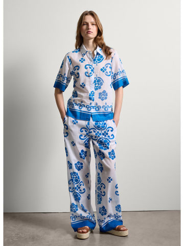 STEFANEL Bluzka w kolorze biało-niebieskim