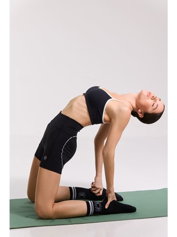 Onamaste Sport-BH "Karma" in Schwarz