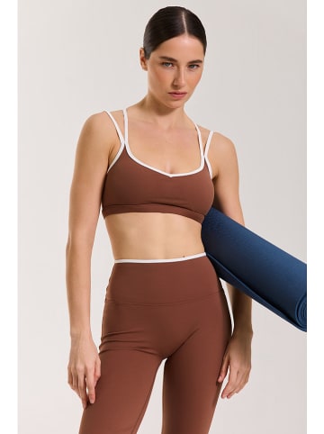 Onamaste Biustonosz sportowy "Yska" w kolorze jasnobrązowym