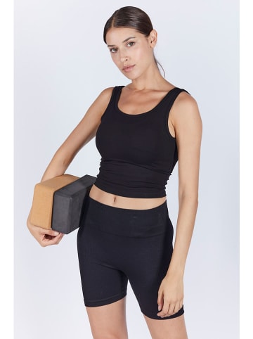 Onamaste Trainingstop in Schwarz