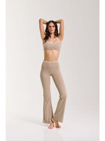 Onamaste Trainingsleggings "Flair Yska" in Beige