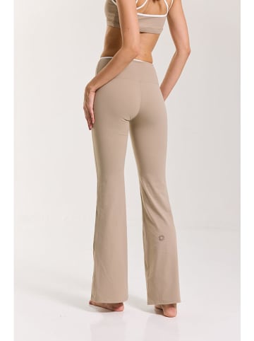 Onamaste Trainingsleggings "Flair Yska" in Beige