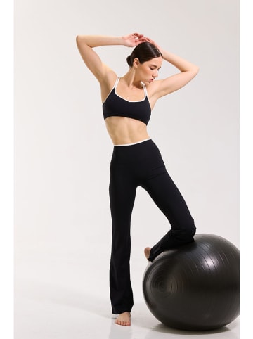 Onamaste Trainingsleggings "Flair Yska" in Schwarz