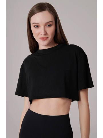 Onamaste Trainingsshirt in Schwarz