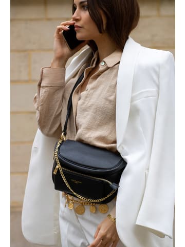 Victor & Hugo Paris Leder-Brusttasche "Aly" in Schwarz - (B)21 x (H)13 x (T)8 cm