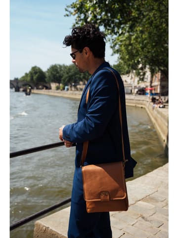 Victor & Hugo Paris Skórzana torebka "Andrea" w kolorze karmelowym - 26 x 22,5 x 6 cm
