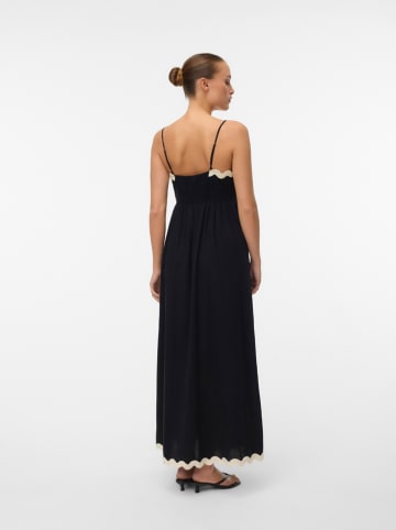 Vero Moda Kleid in Schwarz