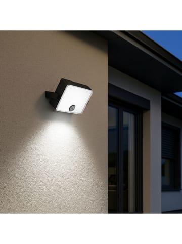 lumisky Solarna lampa zewnętrzna LED "Flicky" w kolorze zimnej bieli - 13,8 x 13 x 5 cm