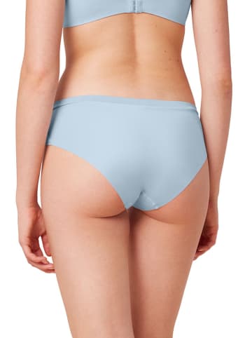 Triumph Slip "Soft Touch" in Hellblau
