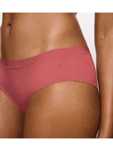 Triumph Slip "Natural" in Beere