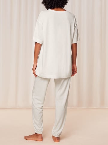 Triumph Pyjama in Weiß