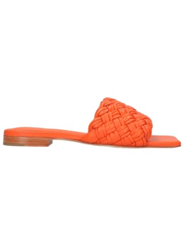 MELVIN & HAMILTON Leren slippers "Eglantine 1" oranje