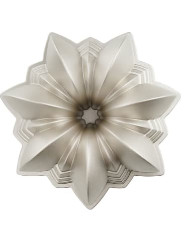 Dr. Oetker Gugelhupfform "Stern" in Creme - (H)8 x Ø 23 cm