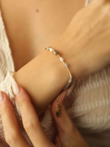 Pierres delicates Vergulde armband met edelstenen en parels