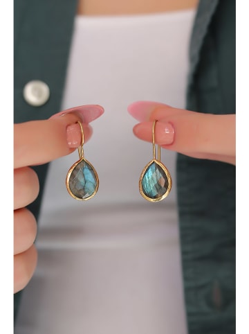 Pierres delicates Pozłacane kolczyki z labradorytami