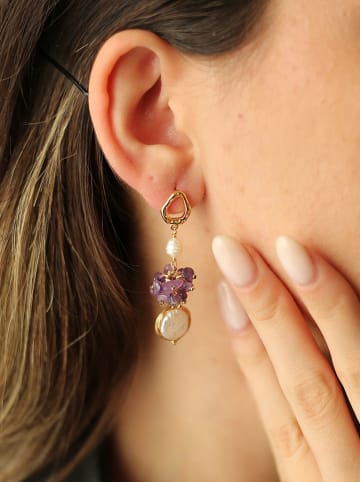 Pierres delicates Pozłacane kolczyki-wkrętki z perłami i ametystami