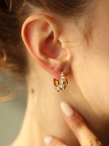 Pierres delicates Vergulde halfcreolen met parels