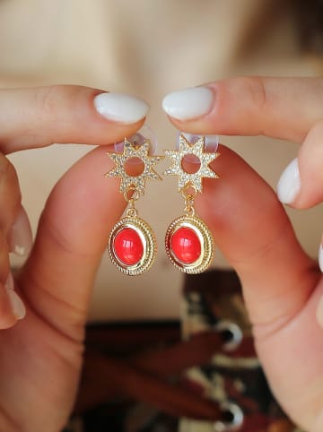 Pierres delicates Vergulde oorstekers met edelstenen