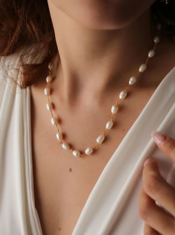 Pierres delicates Pozłacany naszyjnik z perłami - dł. 43 cm