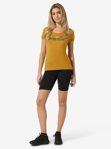 super.natural Trainingsshirt "Surfing Flowers" in Gelb
