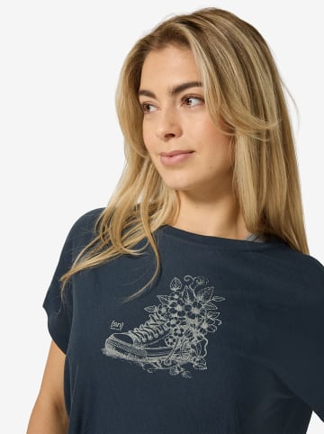 super.natural Trainingsshirt "Flower Sneakers" in Dunkelblau