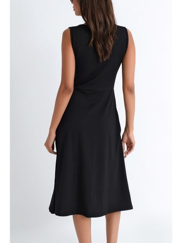 Milan Kiss Kleid in Schwarz