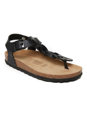 Mandel Sandalen in Schwarz