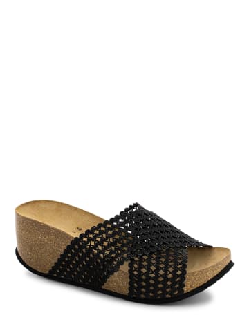 BACKSUN Klapki w kolorze czarnym na koturnie