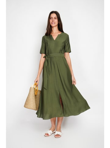 ASSUILI Sukienka w kolorze zielonym