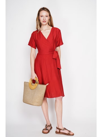 ASSUILI Sukienka w kolorze czerwonym