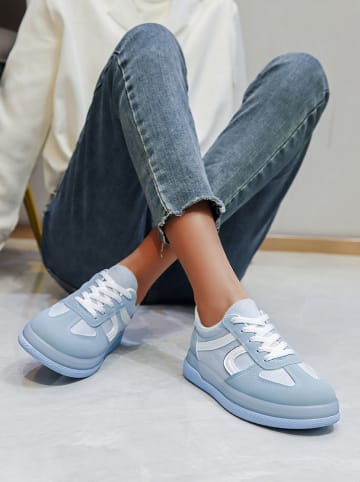 Sixth Sens Sneakers in Hellblau