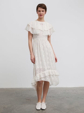 BGN Kleid in Creme