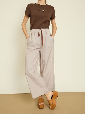 BGN Hose in Beige
