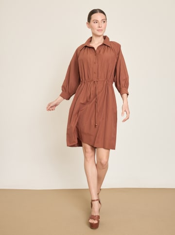 BGN Kleid in Hellbraun