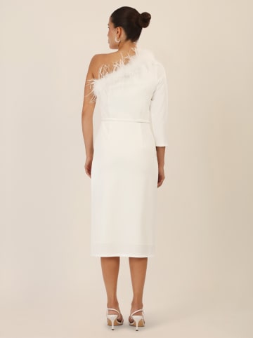 APART Kleid in Creme