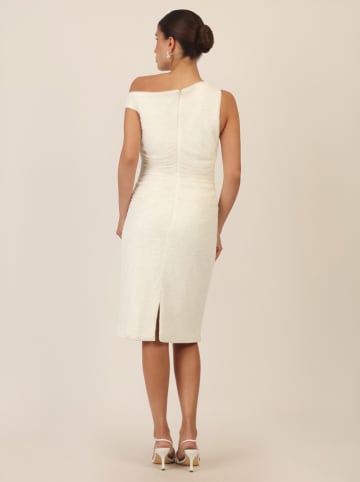 APART Sukienka w kolorze kremowym