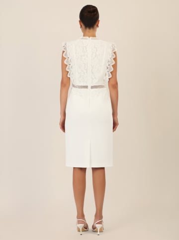 APART Kleid in Creme