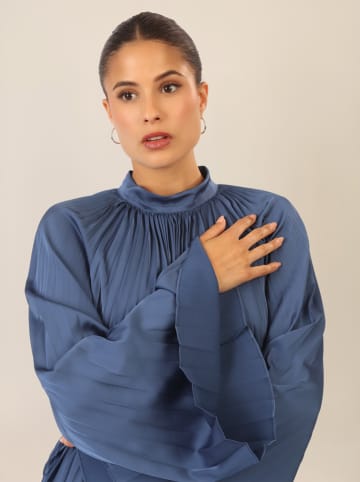 APART Satinkleid in Blau