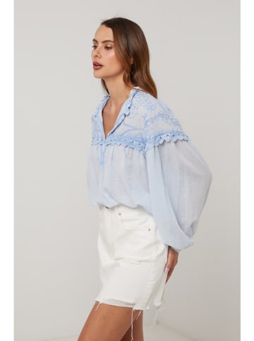 Lin Passion Bluzka w kolorze błękitnym