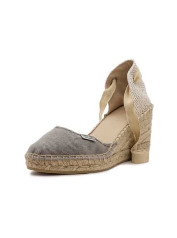 natural world Keilpumps in Grau/ Beige