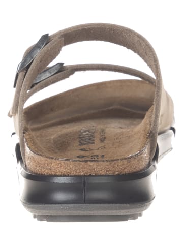 Birkenstock Skórzane klapki "Arizona" w kolorze beżowym