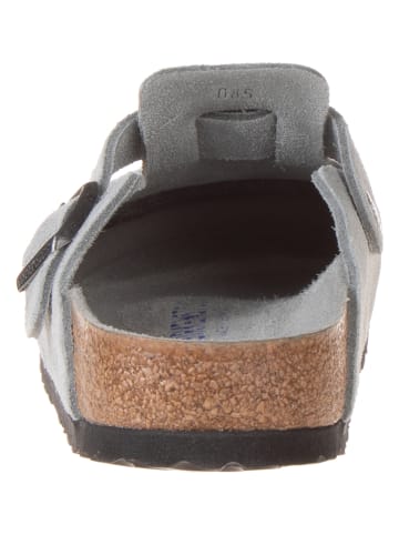 Birkenstock Skórzane chodaki w kolorze szarym