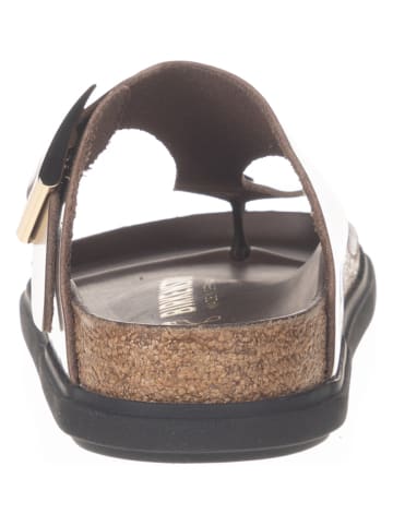 Birkenstock Skórzane japonki "Gizeh" w kolorze brązowym