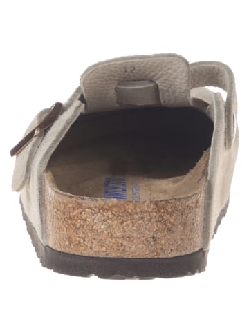 Birkenstock Skórzane chodaki "Boston" w kolorze beżowym