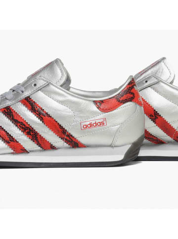 adidas Skórzane sneakersy "Country Japan" w kolorze srebrnym