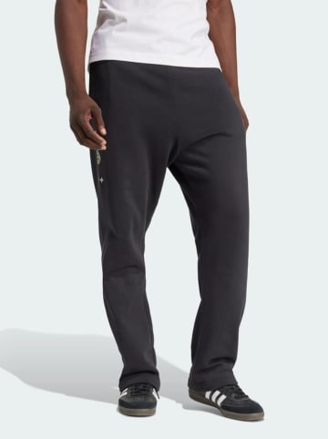 adidas Sweathose in Schwarz