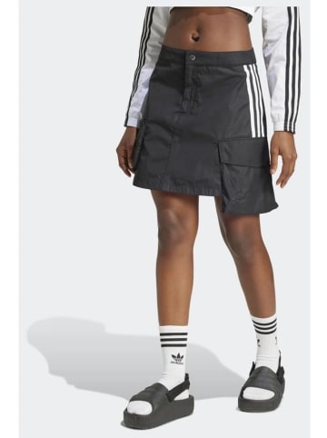 adidas Rock in Schwarz
