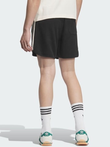 adidas Szorty "Waffle" w kolorze czarnym