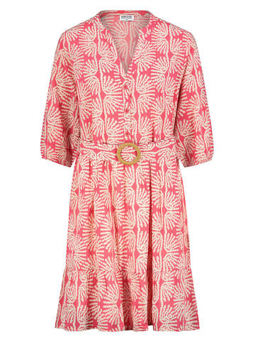 Sublevel Kleid in Pink
