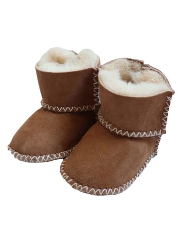 Kaiser Naturfellprodukte Lammfell-Boots in Braun